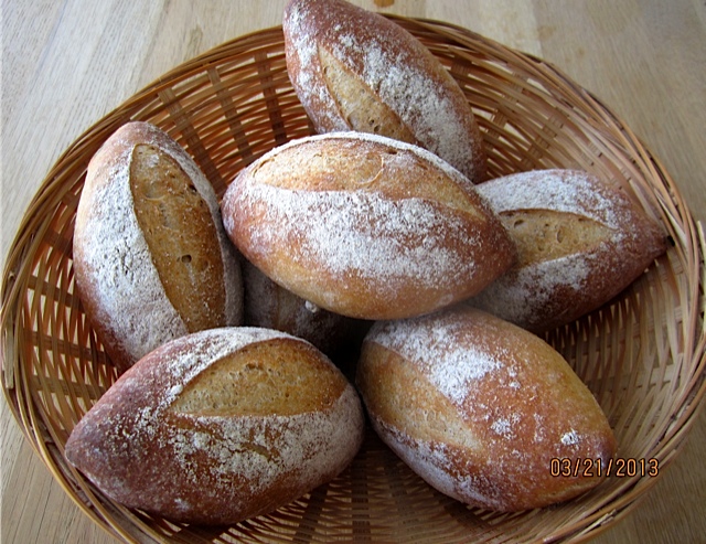 Bauernbrötchen - Rustic Rolls with Old Dough | The Fresh Loaf
