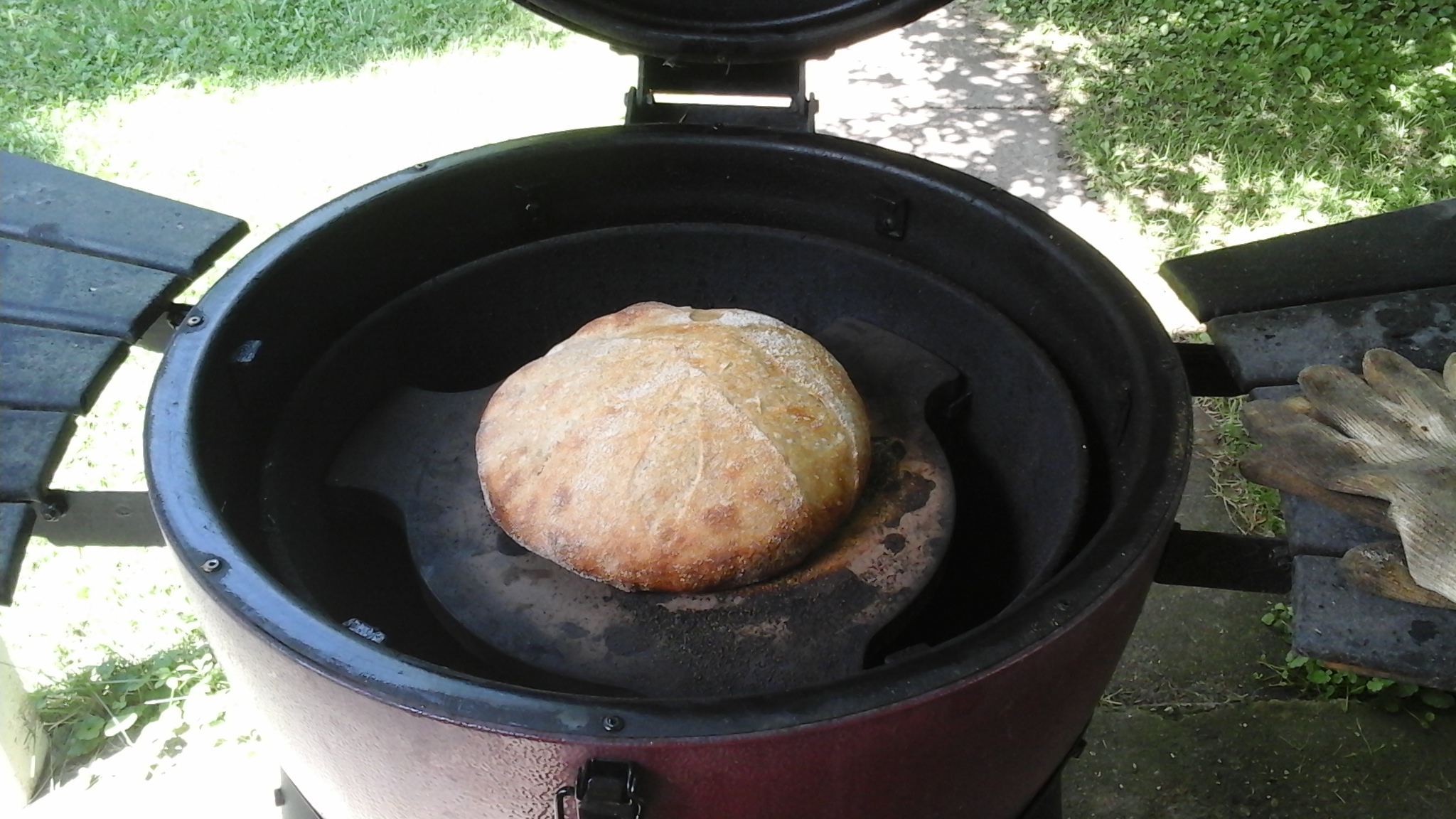 Bread in the grill. The Fresh Loaf