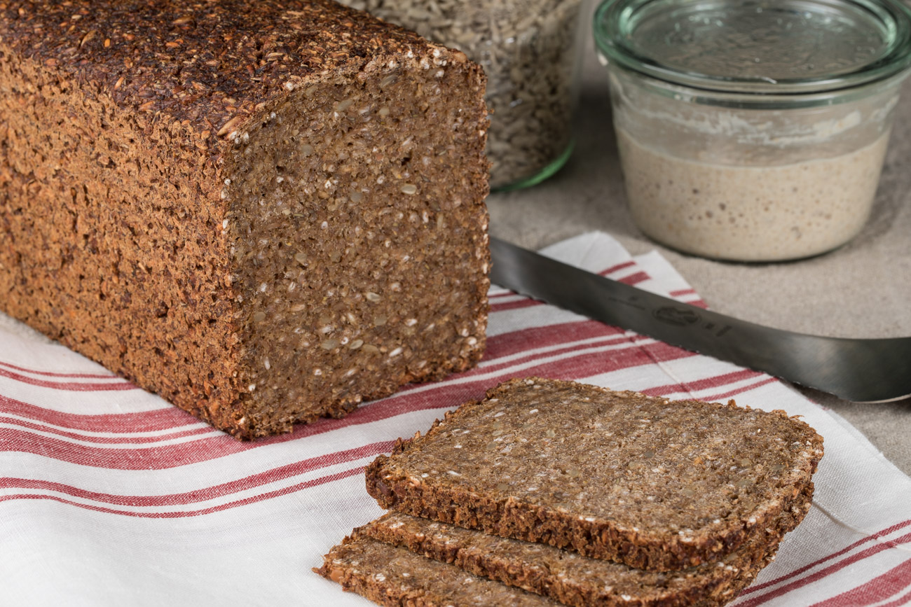Schwarzbrot - Rezepte Suchen