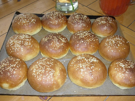 sesame seed buns
