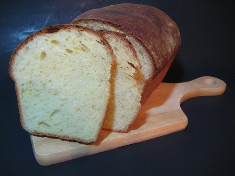 Semolina Sandwich Bread.jpg