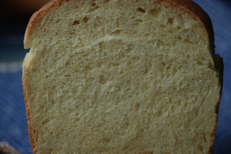 http://www.thefreshloaf.com/files/u21620/Pain%20de%20Mie%20crumb%20pyrex%20scaled.JPG