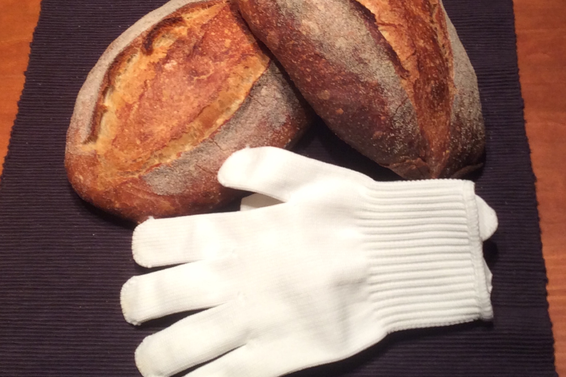 San Joaquin sourdough and non-stick dough gloves