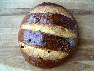 corn raisin artisan bread