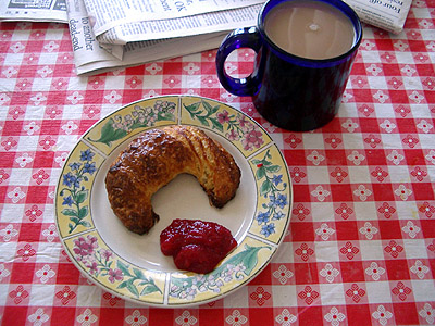 croissant and coffee