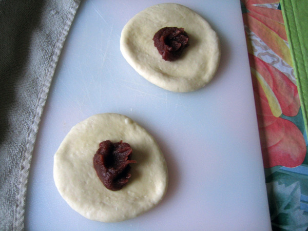 red bean buns