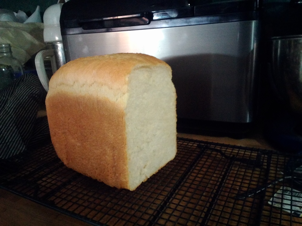 Почему проваливается хлеб. Булка машина. Ambiano Bread maker wholewheat Loaf.