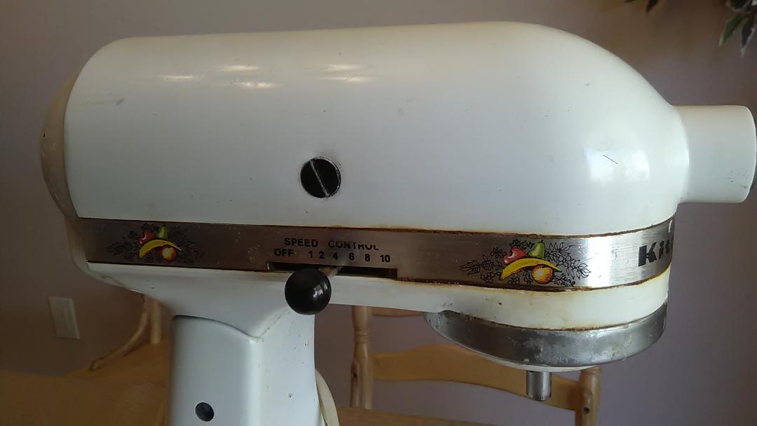 Hobart Kitchenaid K45 with fruit designs on metal band. Need help  identifying age!