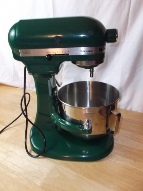 After pic of my 1983 (I think) K5SS Hobart KitchenAid. More pics in  comments! : r/Kitchenaid