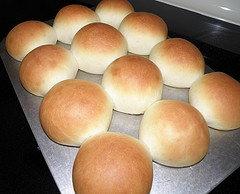 dinner rolls