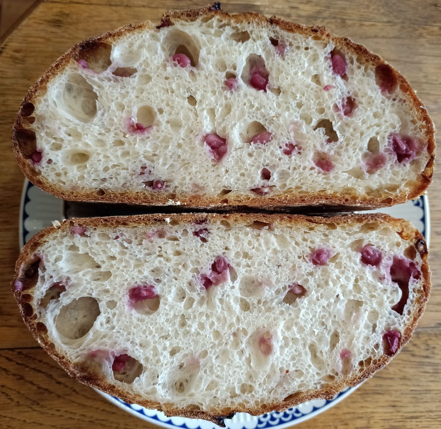 Pomegranate bread