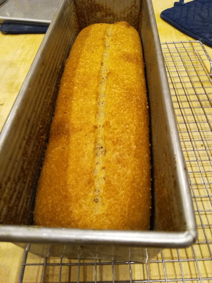 Pullman Loaf Pans - CooksInfo