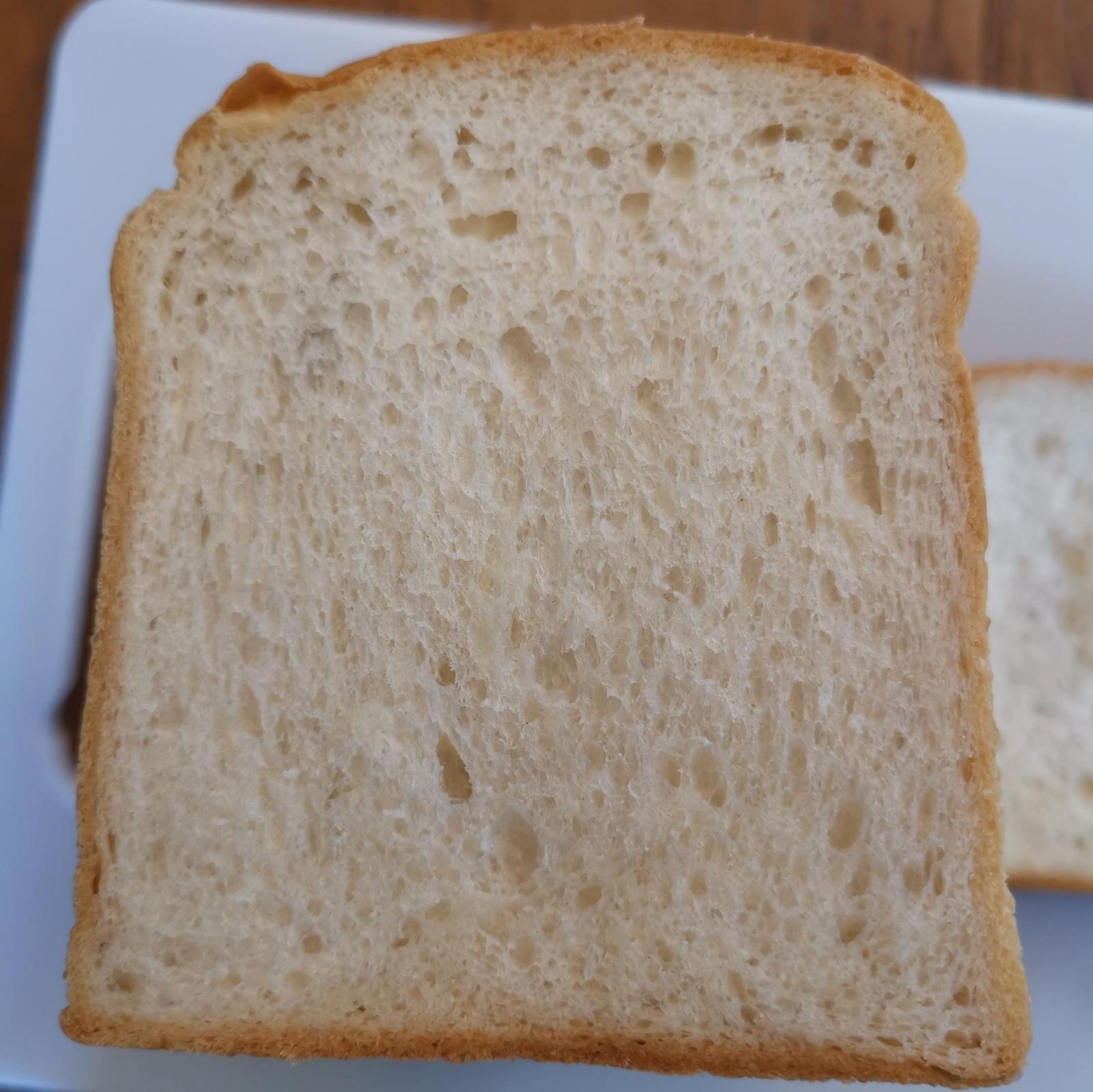 Shokupan crumb