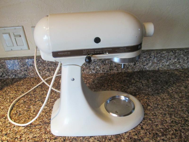 KitchenAid Hobart K45 Makeover  Kitchen aid, Makeover, Kitchen aid mixer