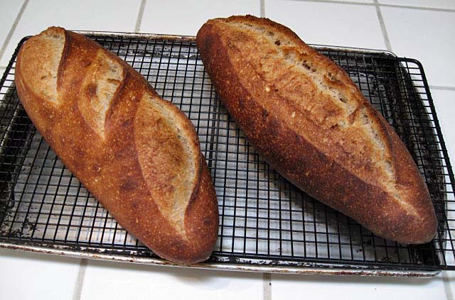 ARTISAN SOURDOUGH BREAD, BAKING, LEVAIN