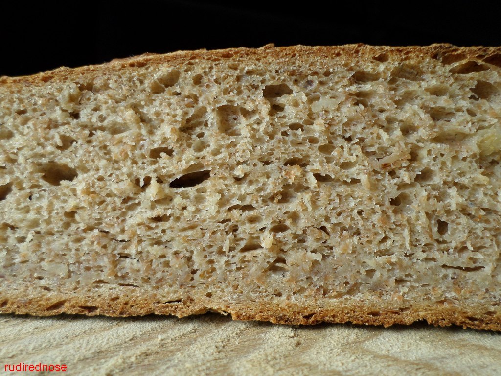 toasted_porridge_spelt_crumb_detail