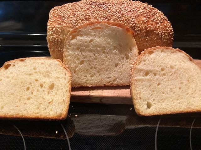 https://www.thefreshloaf.com/files/u59134/1%3A31%3A22%20Weekend%20Bakery%20Semolina%20Pullman%204.JPG