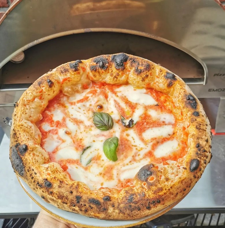 gas fired pizza oven
