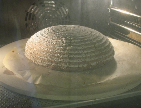 Baking loaf: 70% rye