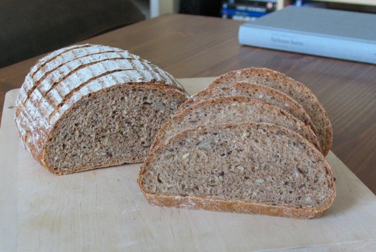 100% whole grain bread crumb