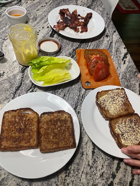 BLT