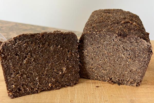 sliced rye loaf 