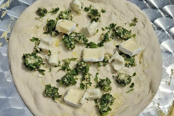 Garlic and cheese Pizza no tomato