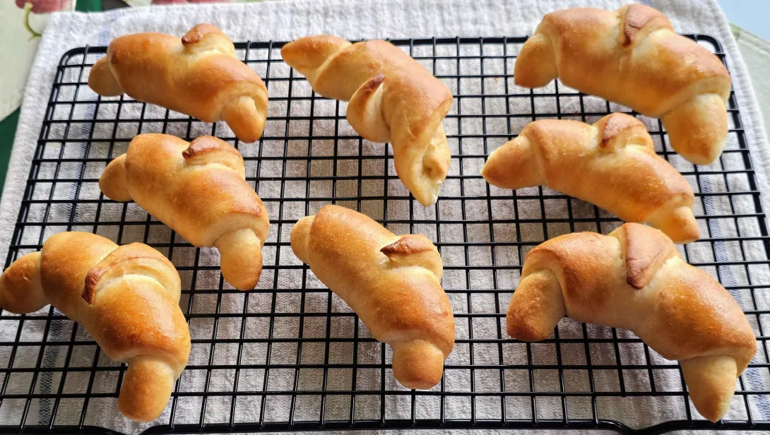 Kifli (Yogurt) Variation