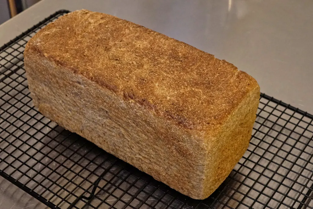 Overall view of Pullman loaf
