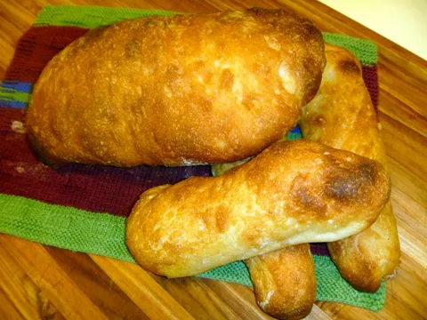 2 breads.JPG 2 breads.JPG